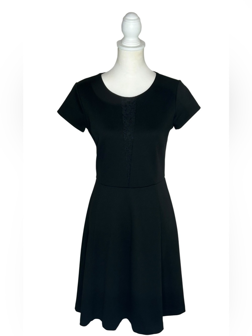 Ann Taylor Black Cap Sleeve Fit-and-Flare Midi Dress EUC Sz 2 Corporate Goth